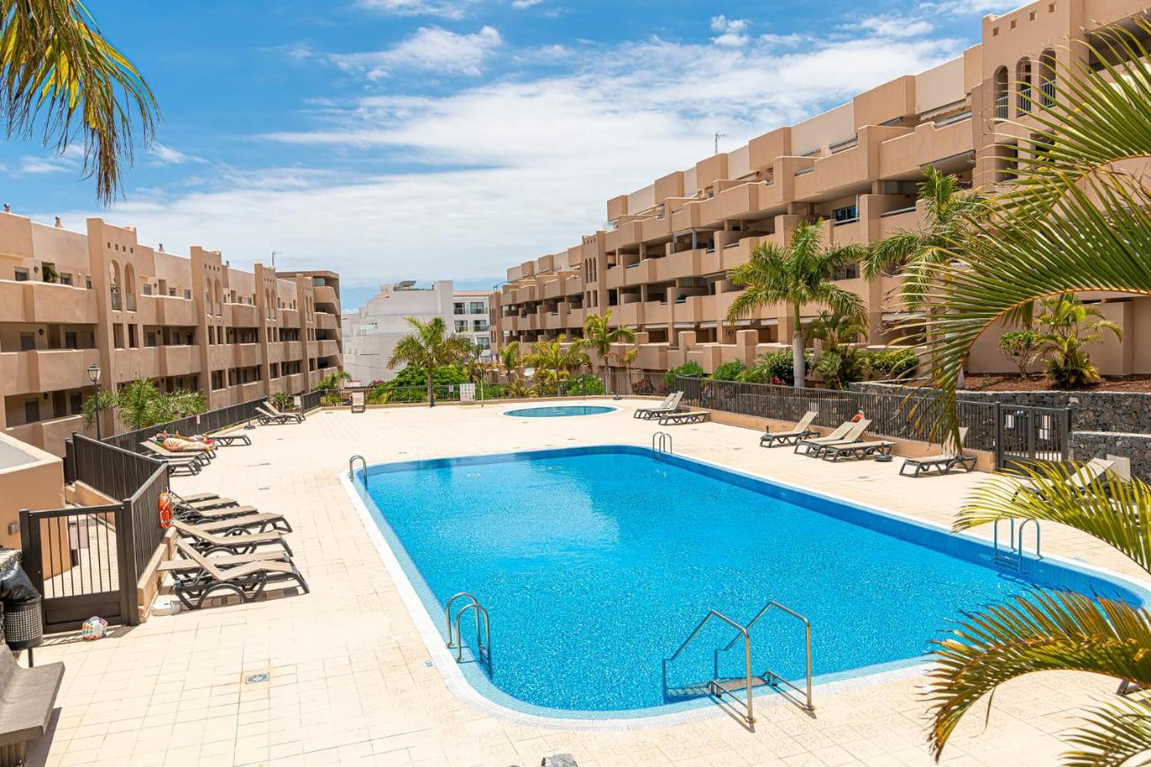 Go2Tenerife Apart'Madera Terrace, Swimming Pool & Parking Costa Adeje  Exterior photo